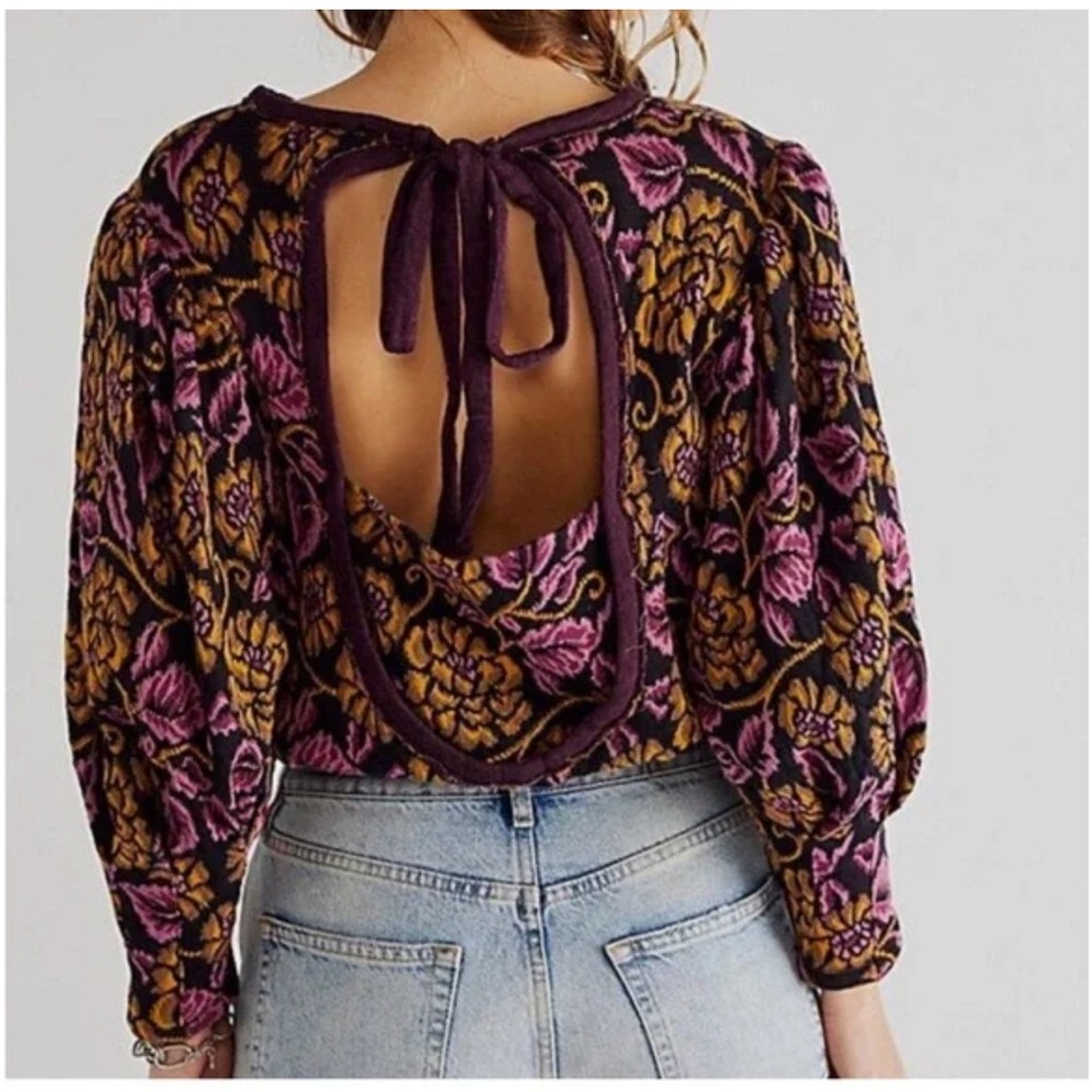 Free People Purple No Ordinary Top Floral Jacquard Cropped Cut Out Back Sweater - Picture 3 of 10